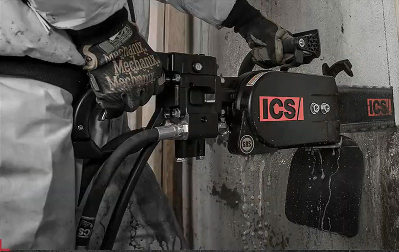 ICS hydraulic chainsaw cutting cement