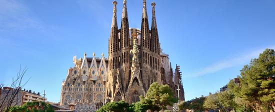  La Sagrada Familia Basilica in Barcelona, Spain. 