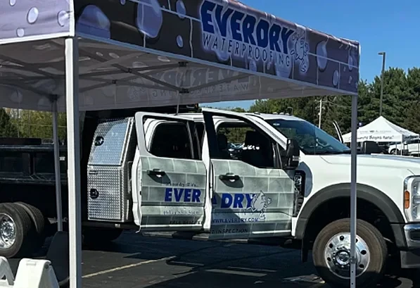 An Everdry repair pickup truck.