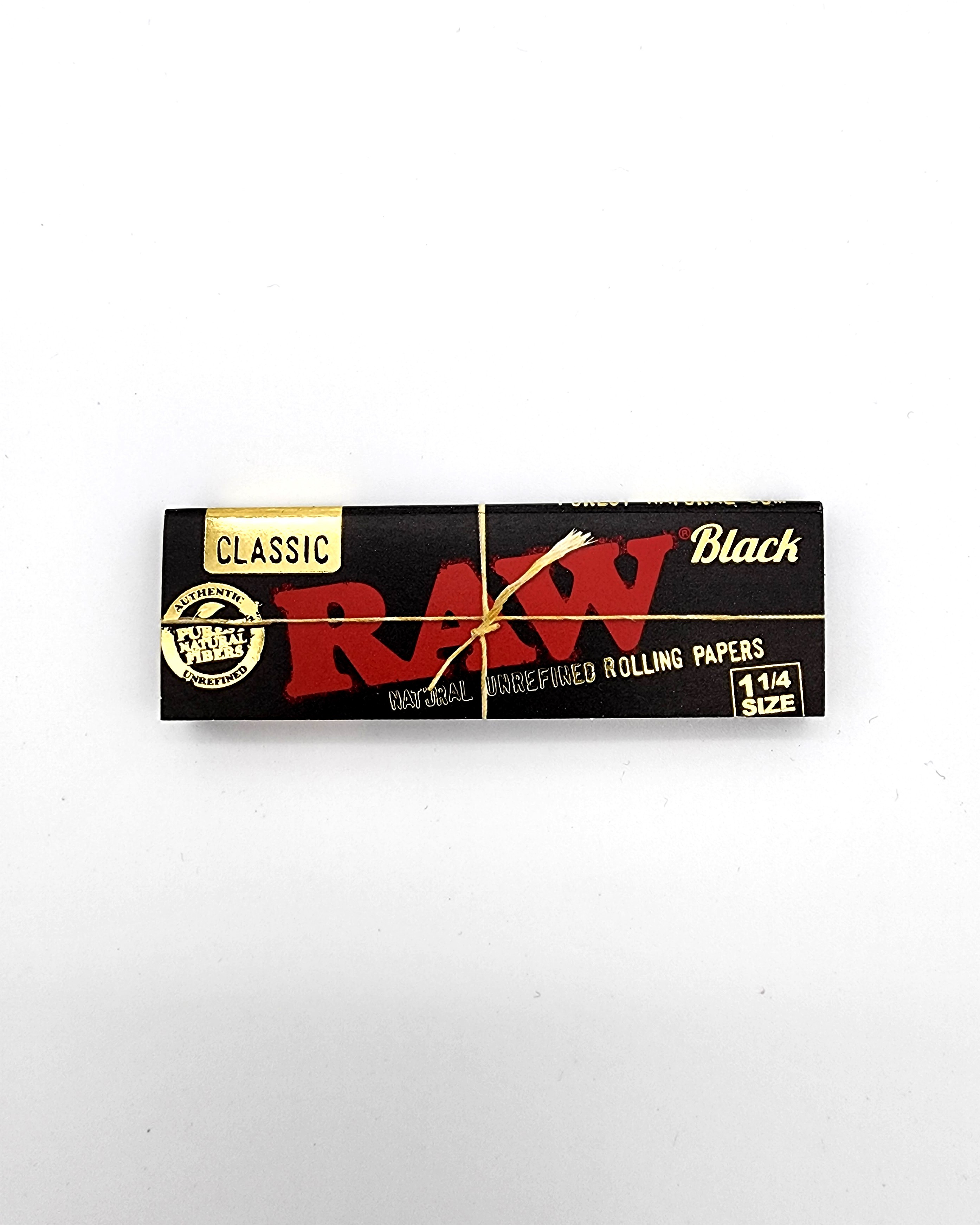 Raw Classic Black 1 1/4 Size Paper