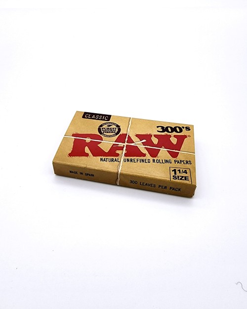 Raw 300's Classic 1 1/4 Size Paper