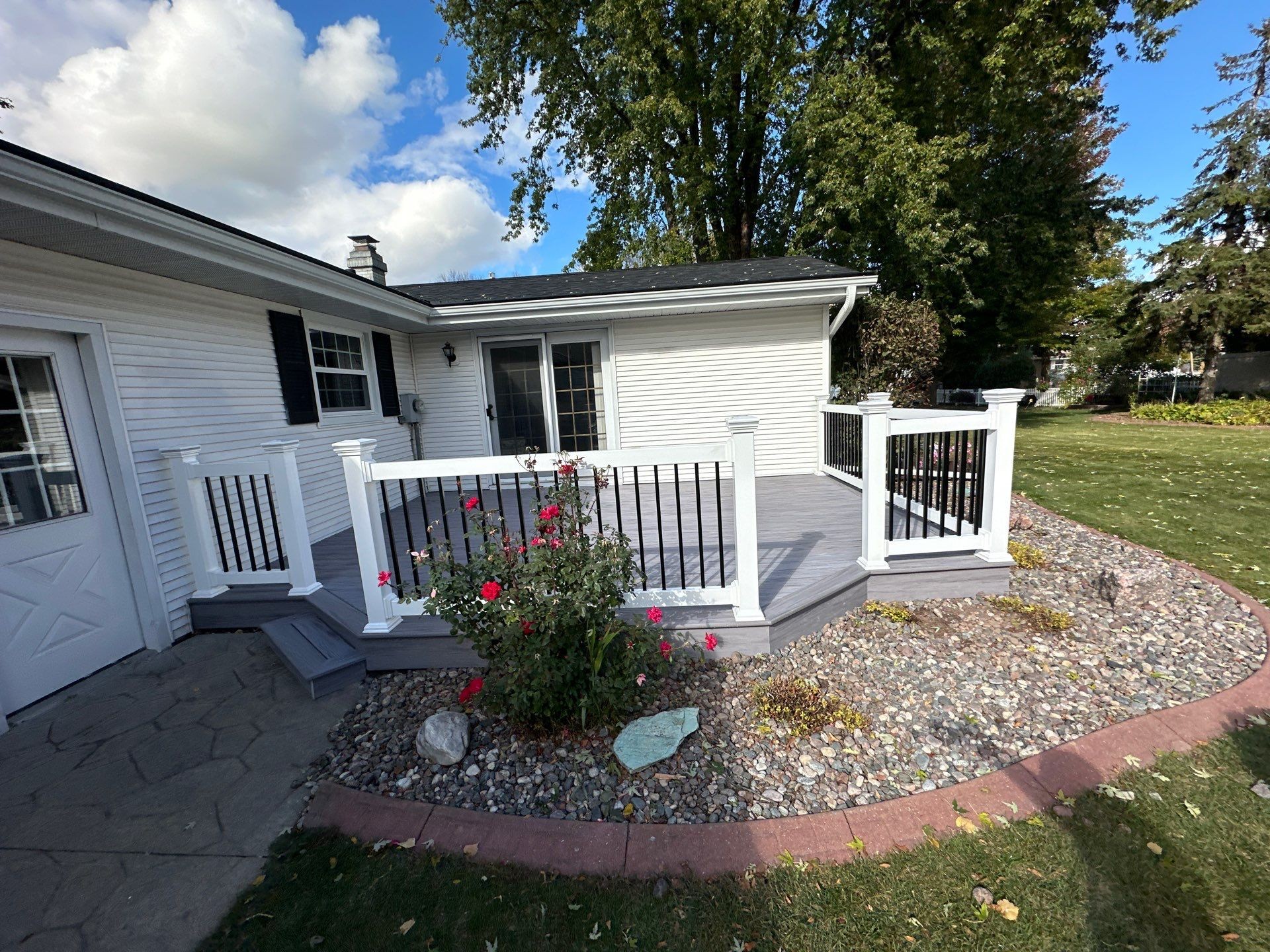 Why Composite Decks Are the Future of Outdoor Living