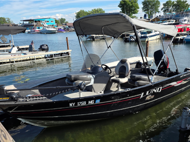 2008 Lund 1625 Rebel XL SS with matching trailer