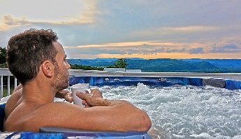7 person hot tub