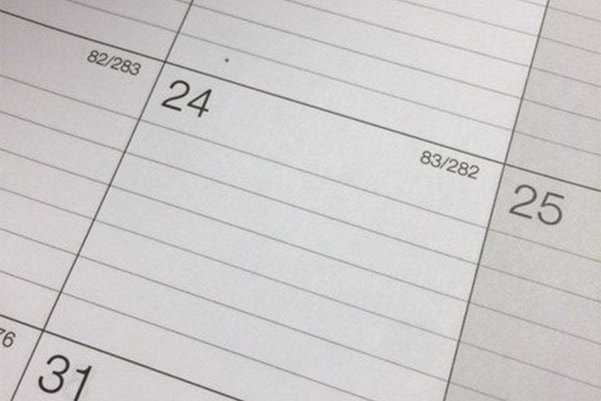 Desk calendar