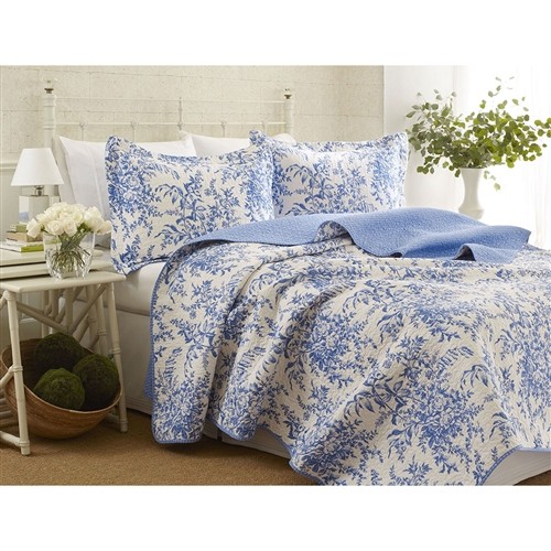 King Size 100% Cotton 3 Pc Reversible Bedspread Set with Blue White Floral Leaves Pattern