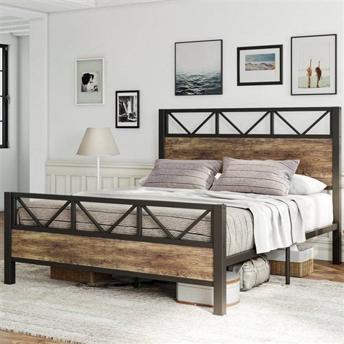 Queen Size Black Metal Industrial Platform Bed Frame with Rustic Wood Headboard and Footboard