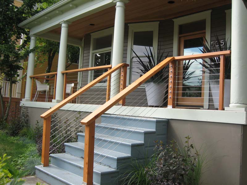 Durable Aluminum and Stainless Cable Railings