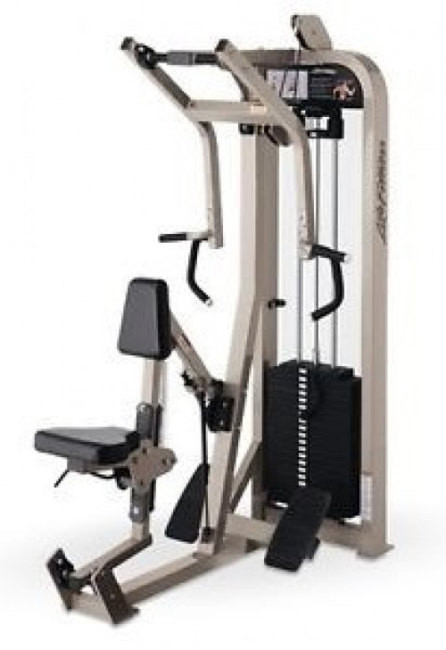 Seated Row Machine Life Fitness